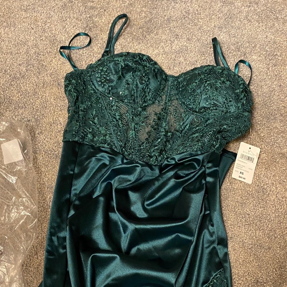 Elegant Hunter Green Dress